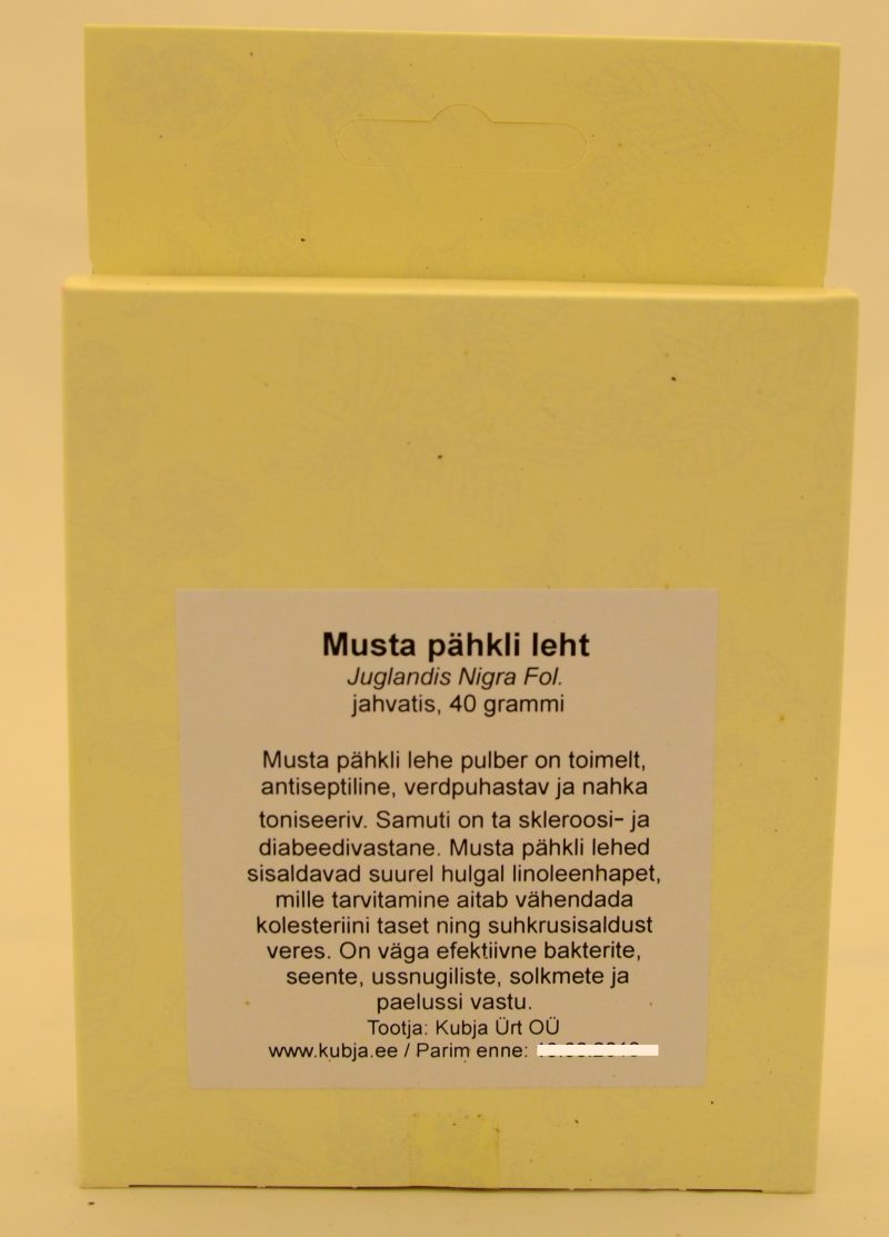 musta pähkli leht
